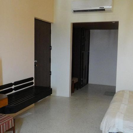 Hotel Paradise - Mysore Dasaprakash Group Екстер'єр фото