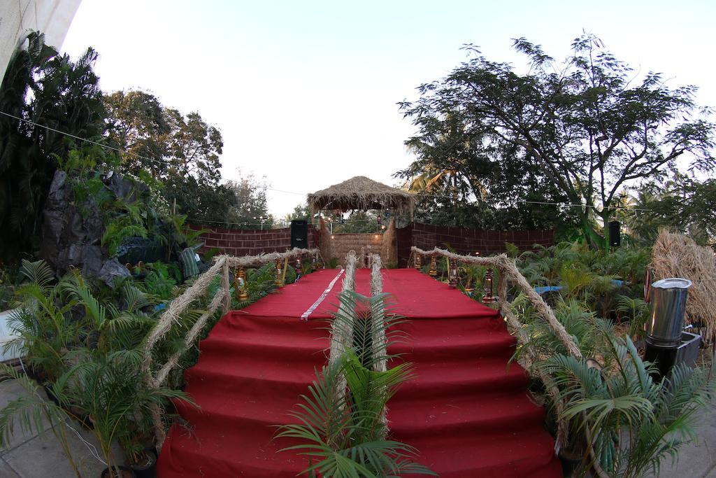 Hotel Paradise - Mysore Dasaprakash Group Екстер'єр фото